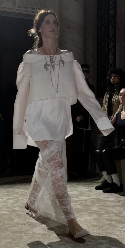 rhea costa mercedes benz bucharest fashion week ss 26