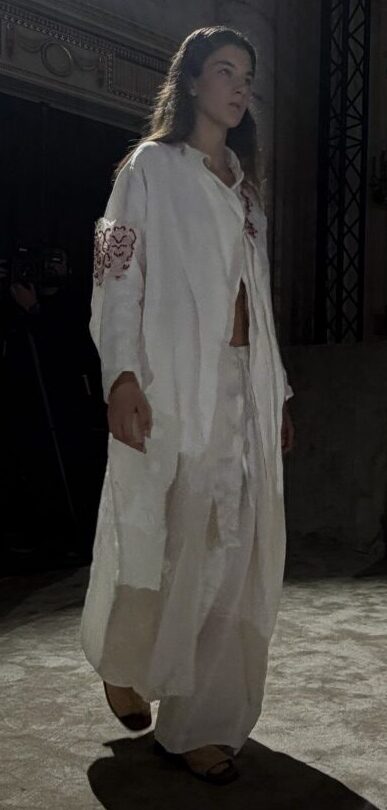 carmen secareanu mercedes-benz bucharest fashion week ss 26 