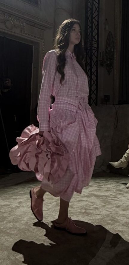 carmen secareanu mercedes-benz bucharest fashion week ss 26 