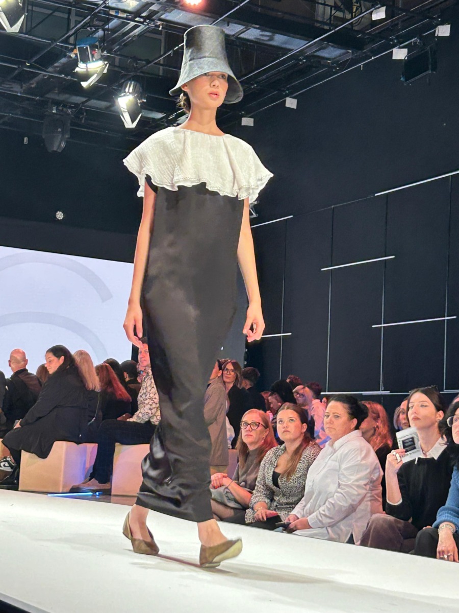 bol și DeCorina hats romanian fashion week 