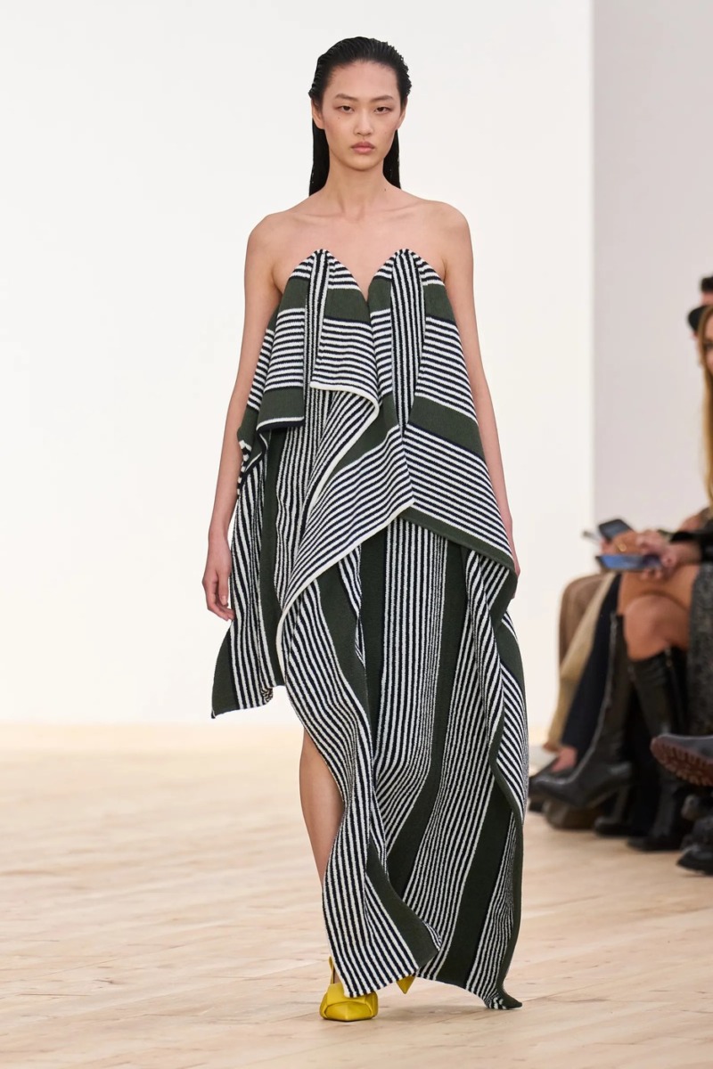 loewe paris fashion week ss 26