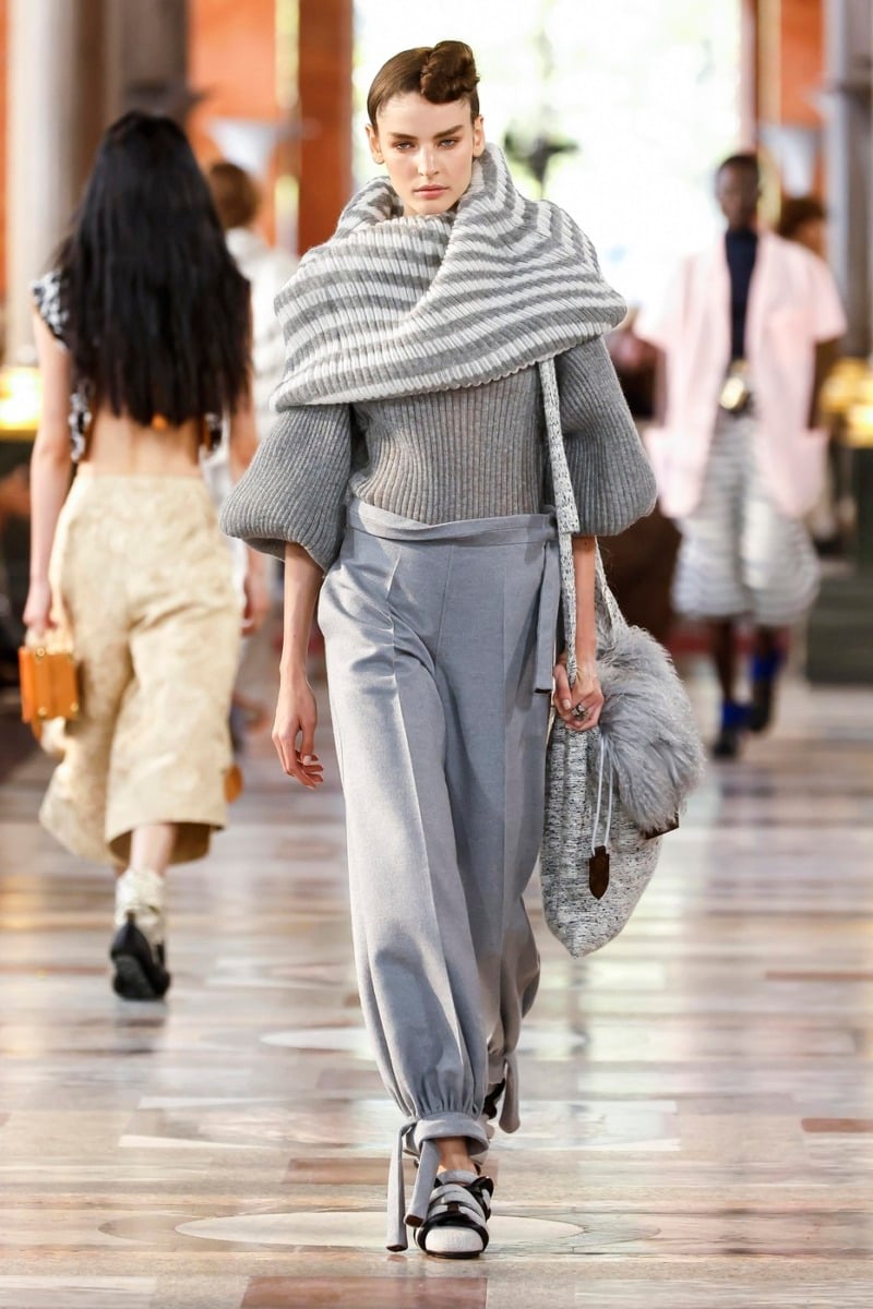 louis vuitton paris fashion week ss 26 