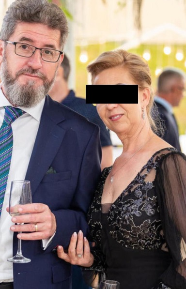 preotul nicusor daniel rosu
