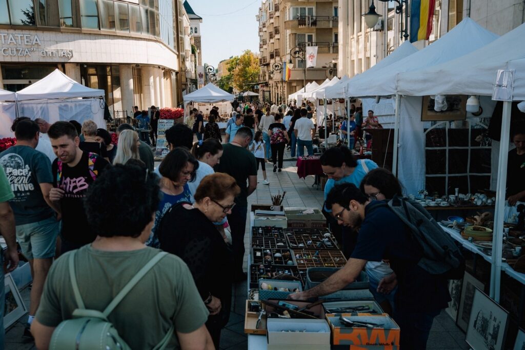 Primăria Iași, trofeul internațional „Mărul de Aur” pentru demersurile privind dezvoltarea turismului / Orașul e singurul din România în top cinci orașe europene cu cele mai rapide rate de creștere economică, în ultimii 15 ani, conform analizei Oxford Economics