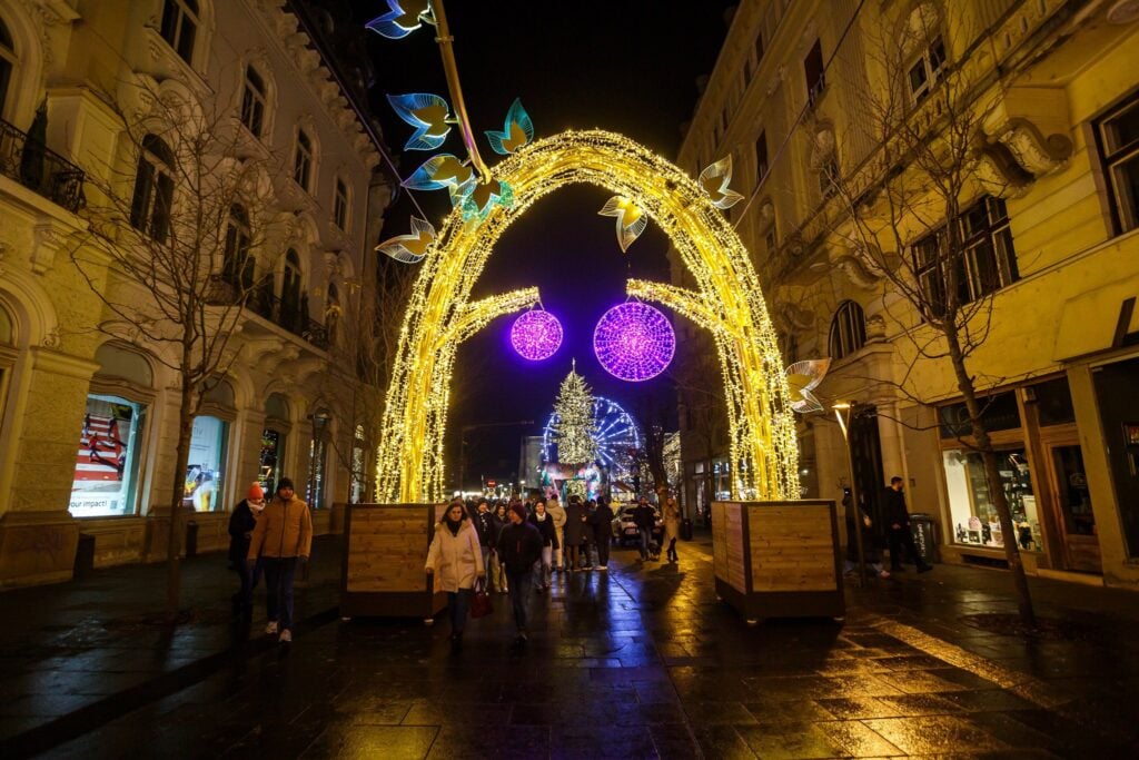 Iluminat Festiv Iuliu Maniu