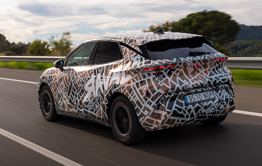Cupra Raval: hatchback-ul electric ce va debuta în 2026 ca rival pentru Renault 5 E-Tech