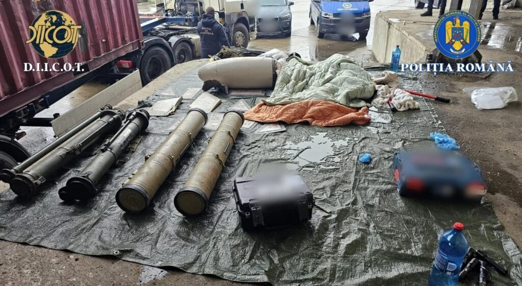 A patra persoană reținută în dosarul camionului cu armament de contrabandă de la vama Albița