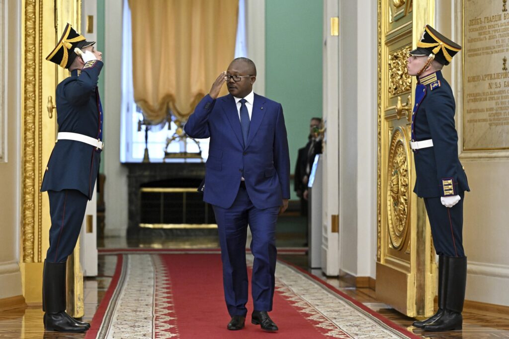 Lovitura de stat militară în Guineea-Bissau, președintele Embalo a fost destituit