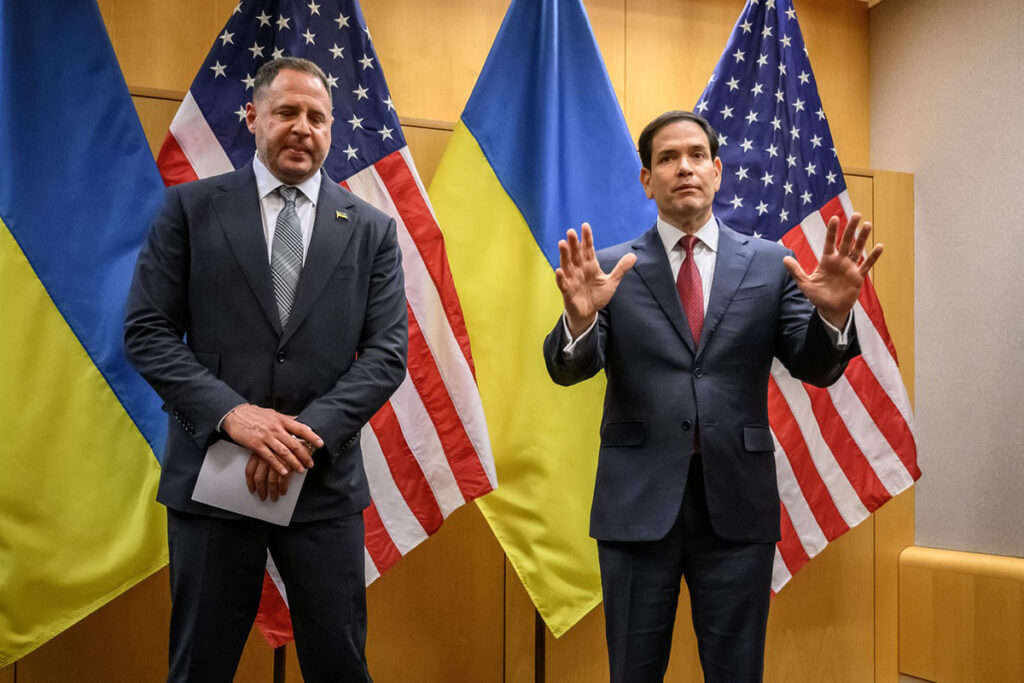 LIVE Negocieri cruciale în Elveția. Șeful cancelariei lui Zelenski le mulțumește ”marilor prieteni” SUA și Trump: ”Ne îndreptăm spre o pace justă și durabilă”/ Marco Rubio: „Am făcut progrese semnificative”